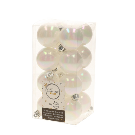 32x Christmas baubles mix pearlescent white and silver 4 cm plastic matte/shiny