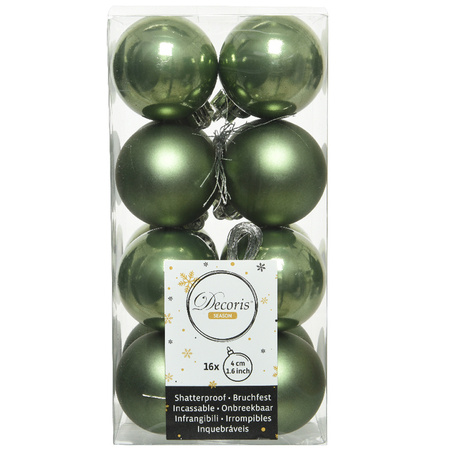 28x pcs plastic christmas baubles moss green 4 and 6 cm