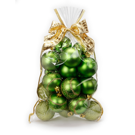 20x pcs plastic christmas baubles green mix 6 cm in giftbag