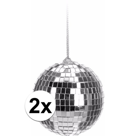 2x Zilveren disco kerstballen 6 cm