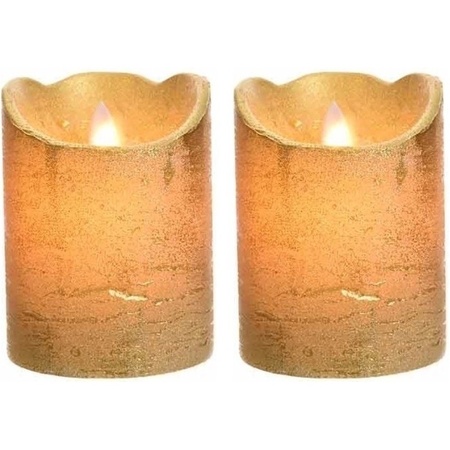 2x Gouden nep kaarsen met led-licht 10 cm