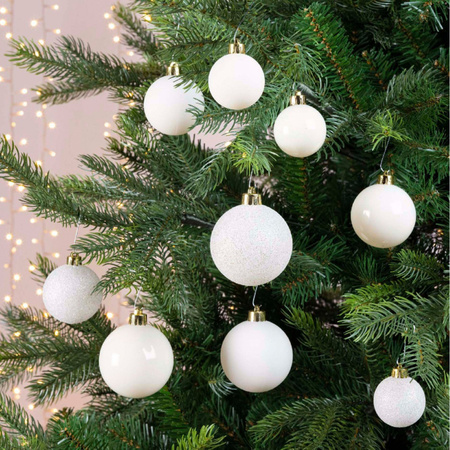 30x stuks kunststof kerstballen 4 - 5 - 6 cm wit