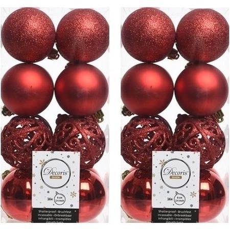 32x Kunststof kerstballen mix kerst rood 6 cm kerstboom versiering/decoratie