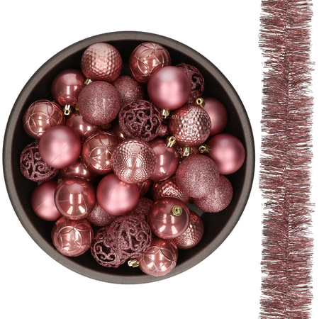 37x stuks kunststof kerstballen 6 cm met 2x stuks slingers oudroze