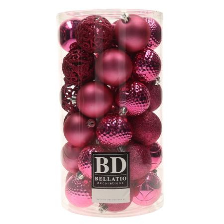 Kunststof kerstballen 37x stuks fuchsia roze 6 cm en kralenslinger zilver