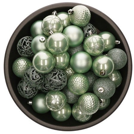 37x stuks kunststof kerstballen mintgroen (eucalyptus) 6 cm glans/mat/glitter mix