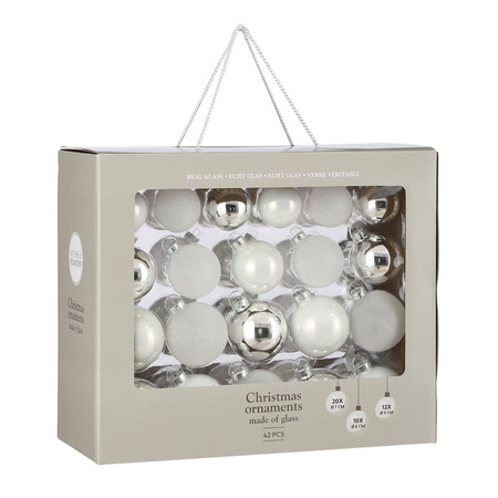 Kerstballenpakket 42x witte kerstballen van glas 5-6-7 cm