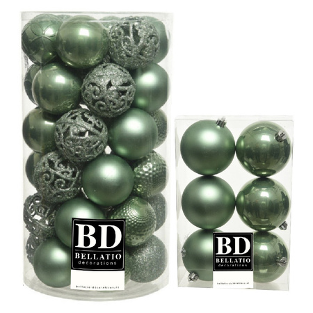 43x stuks kunststof kerstballen salie groen 6 en 8 cm glans/mat/glitter mix