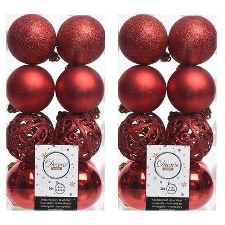 64x Kunststof kerstballen mix kerst rood 6 cm kerstboom versiering/decoratie