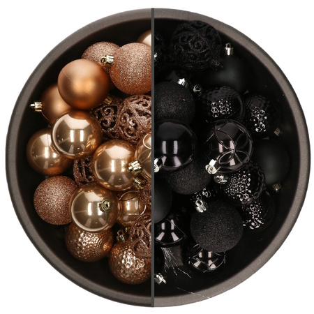74x stuks kunststof kerstballen mix van camel bruin en zwart 6 cm