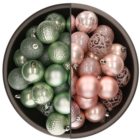 74x stuks kunststof kerstballen mix van mintgroen en lichtroze 6 cm