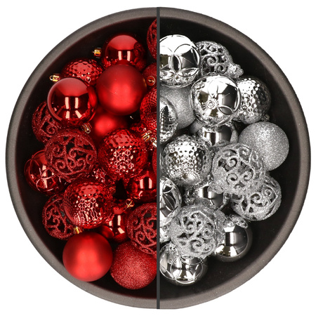 74x stuks kunststof kerstballen mix van rood en zilver 6 cm