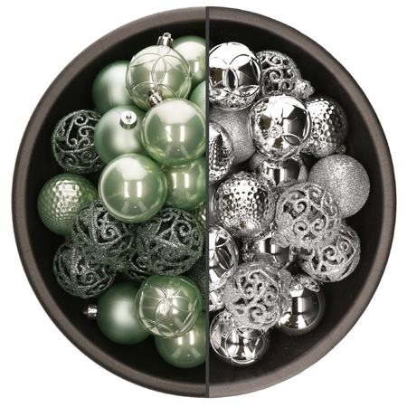74x pcs plastic christmas baubles mix of silver and mint green 6 cm
