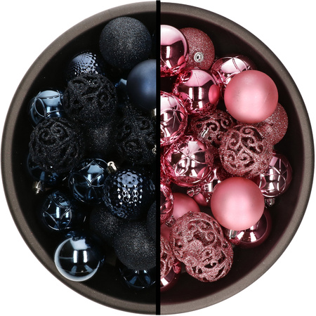 Kunststof kerstballen 74x stuks donkerblauw en roze 6 cm