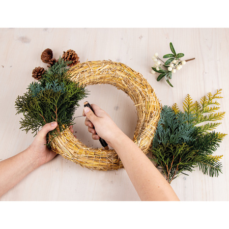 Set of 2x pieces straw wreaths 35 x 6,5 cm